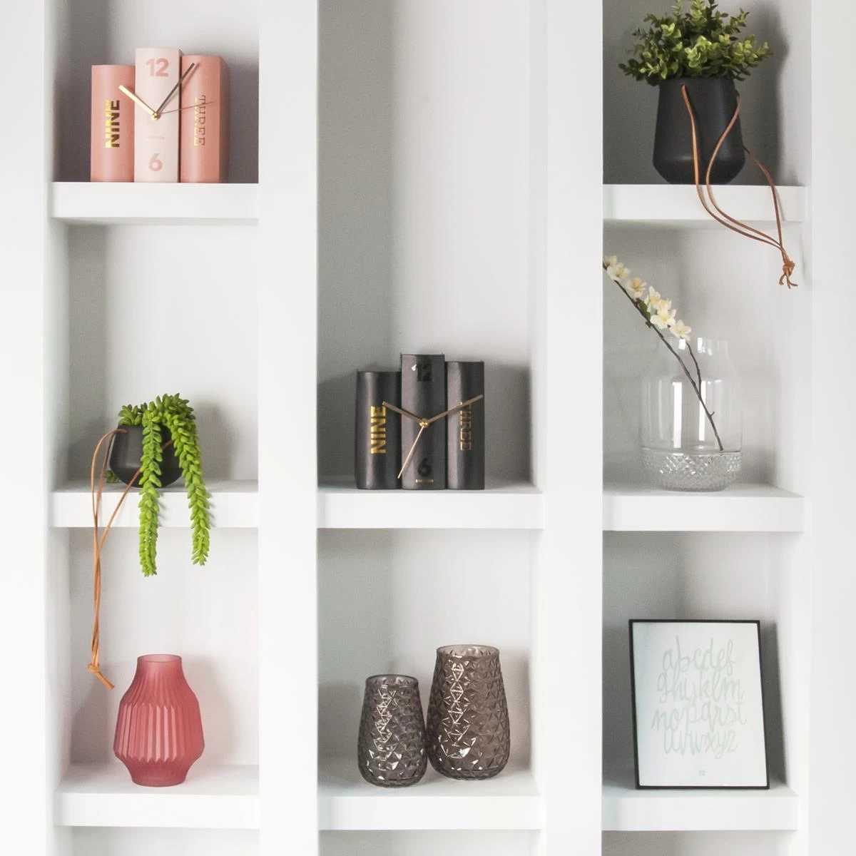 Karlsson Book Tafelklok 15 X 20 Cm - Afbeelding 4