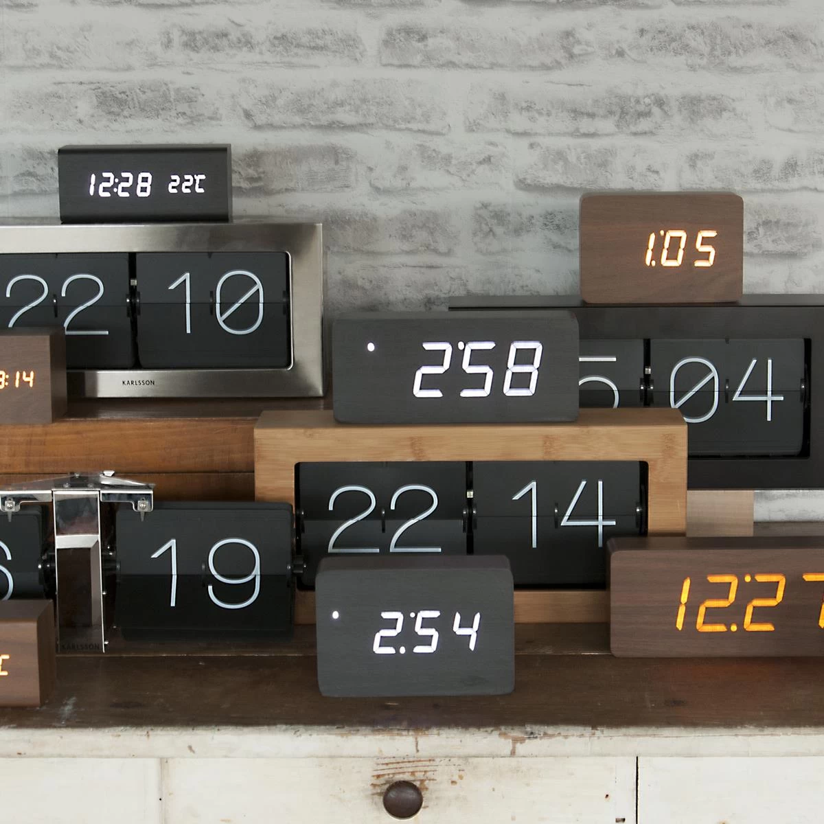 Karlsson Square Wekker 5 X 15 Cm - Afbeelding 3