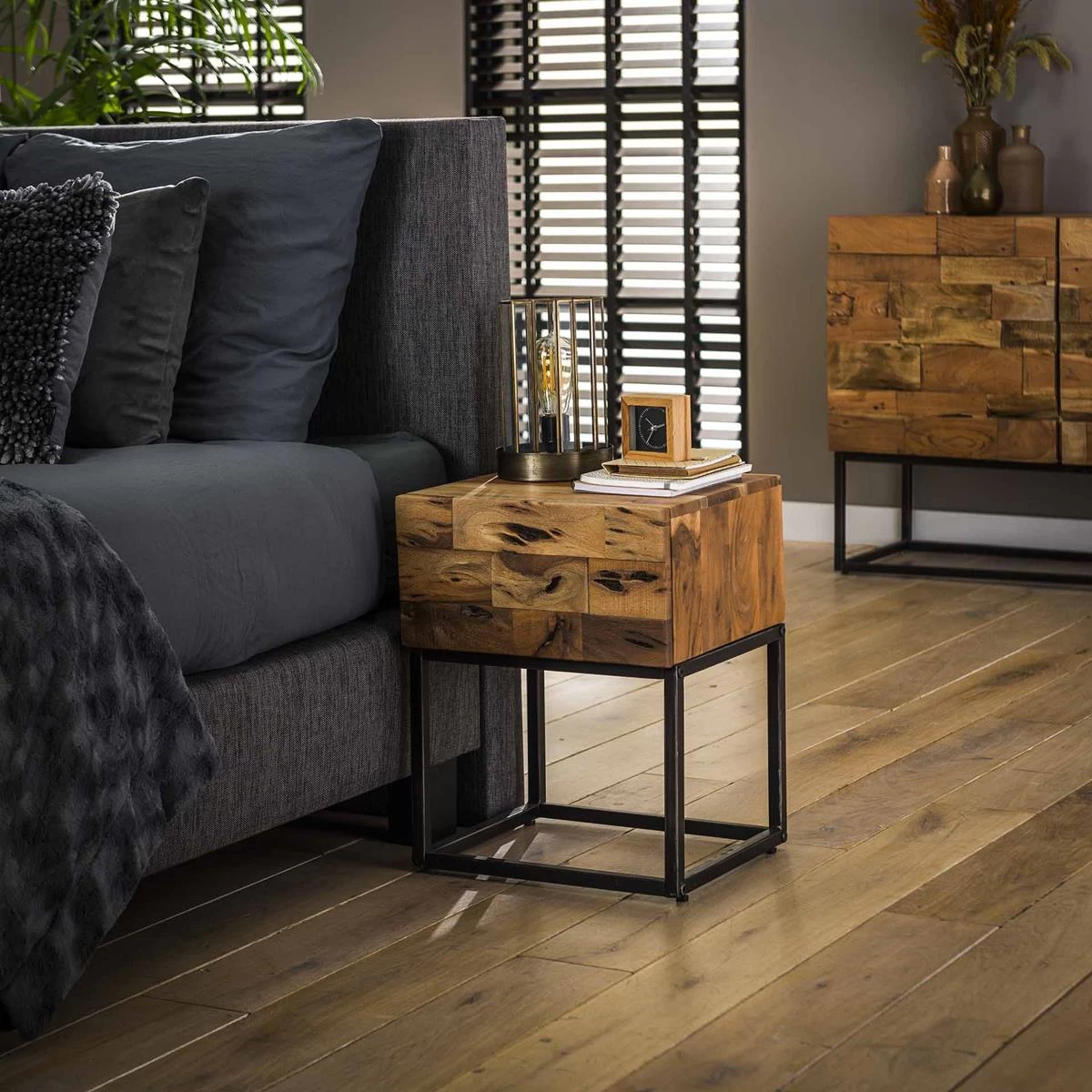 Hoyz - Nachtkastje Mill - 1 Lade - Zwart Bruin - 40x35x50 - Afbeelding 2